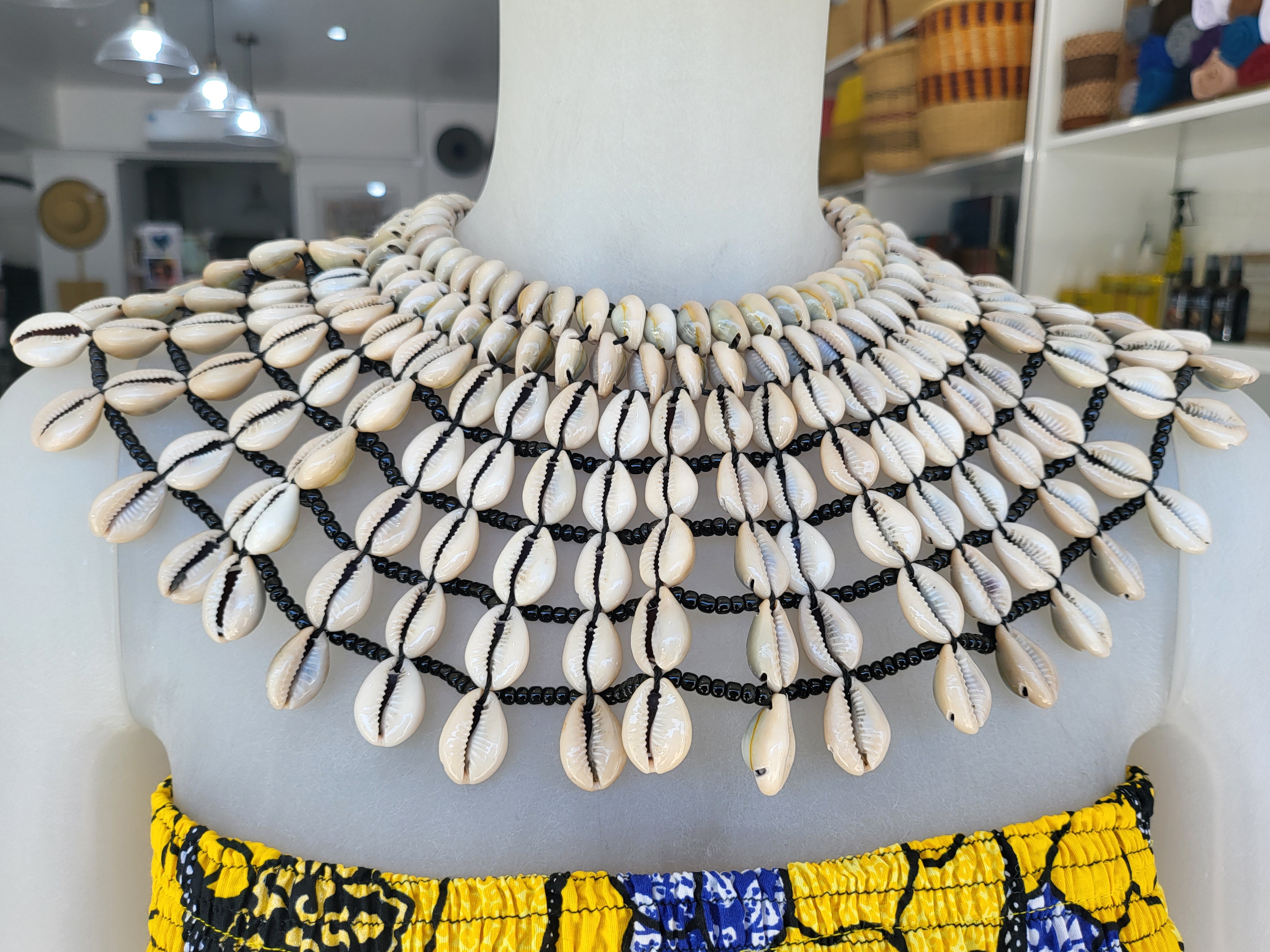 Handmade Cowrie Shell Necklace – IVY NAT